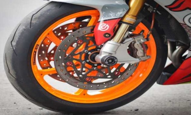 Penyebab Piringan Cakram Motor Cepat Panas