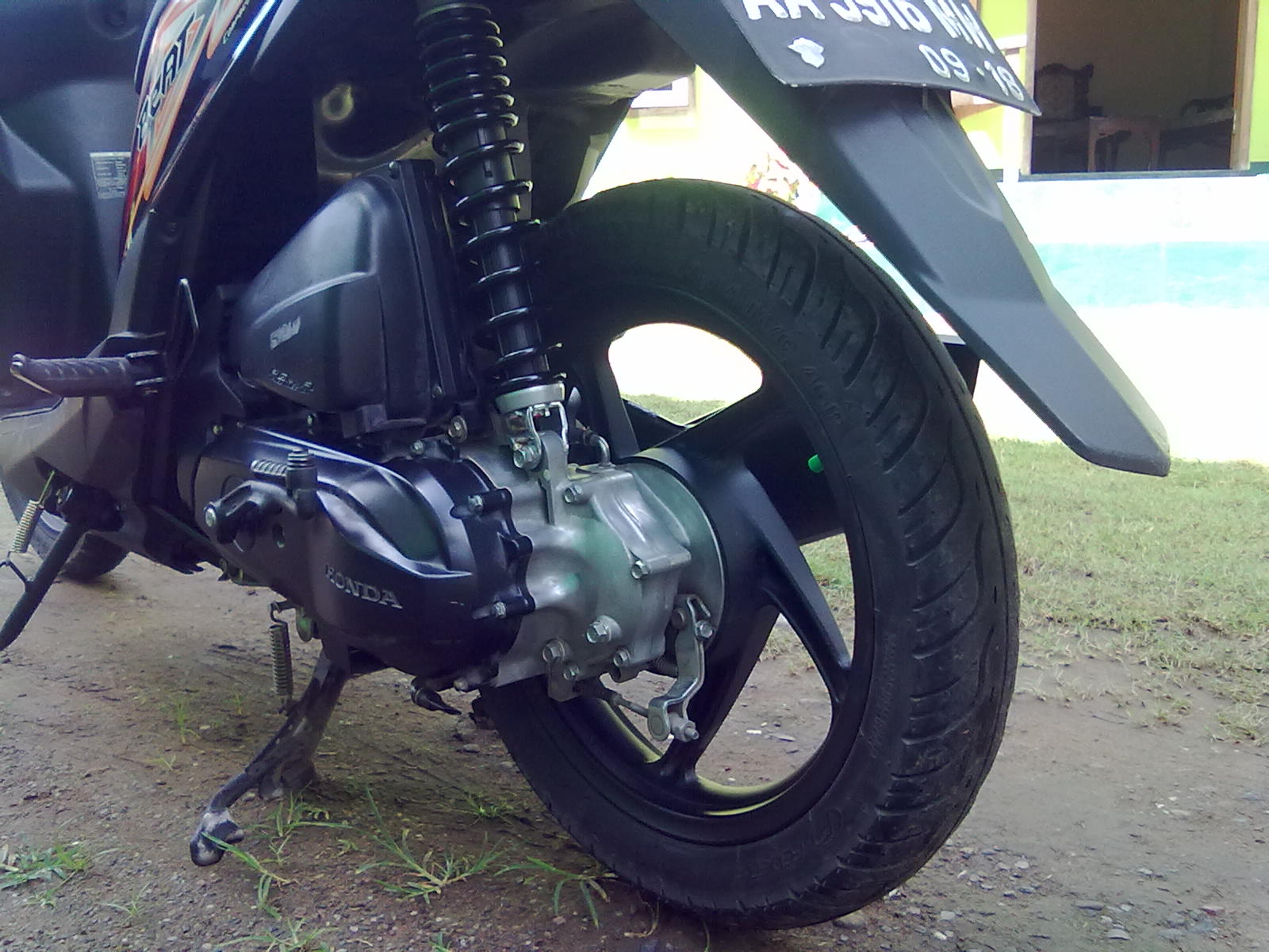 Ukuran Shock Belakang BeAT Paling Umum