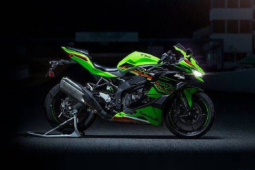  review Kawasaki Ninja ZX-25R 2025