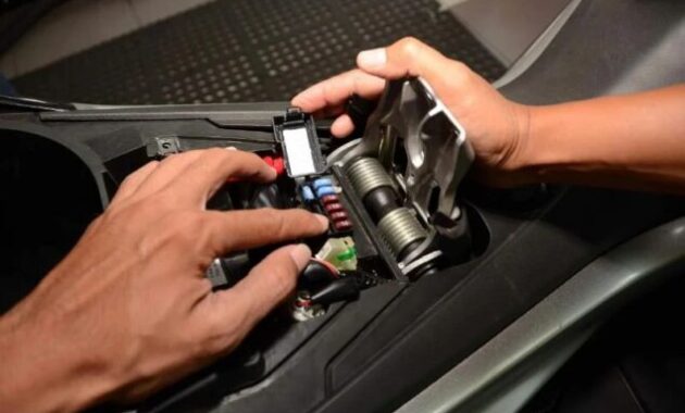 Sekring Sepeda Motor