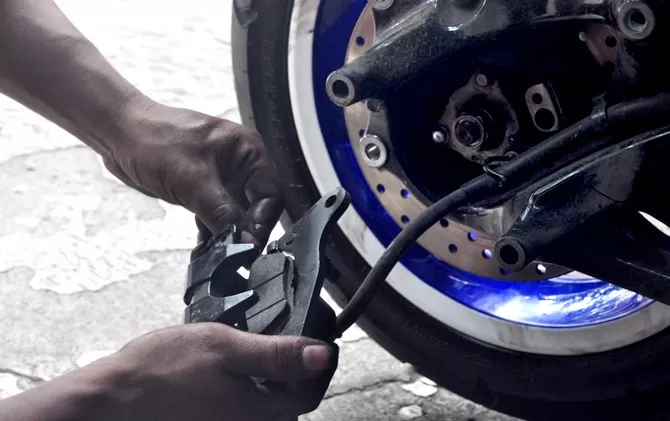 Tips Merawat Rem Cakram Motor