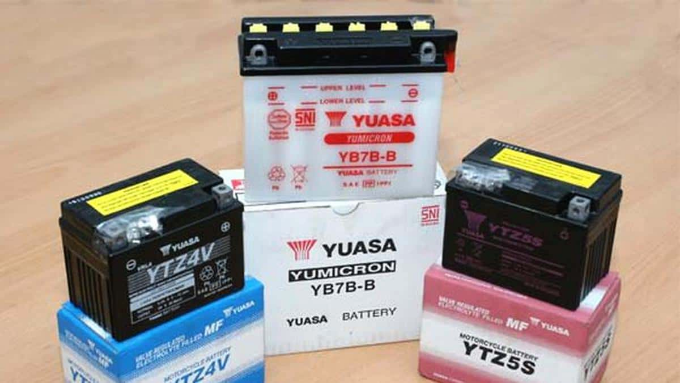 Perbedaan Aki Motor Kering dan Basah