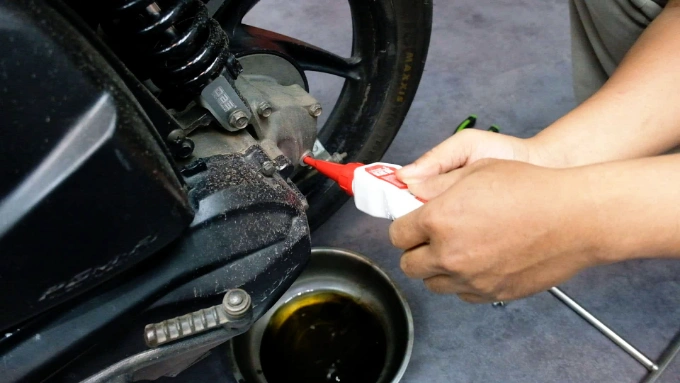Oli Gardan Motor