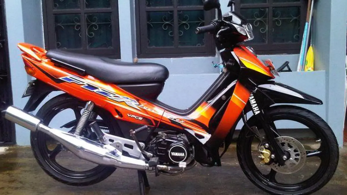 Mengapa Motor 2-Tak Butuh Oli Samping